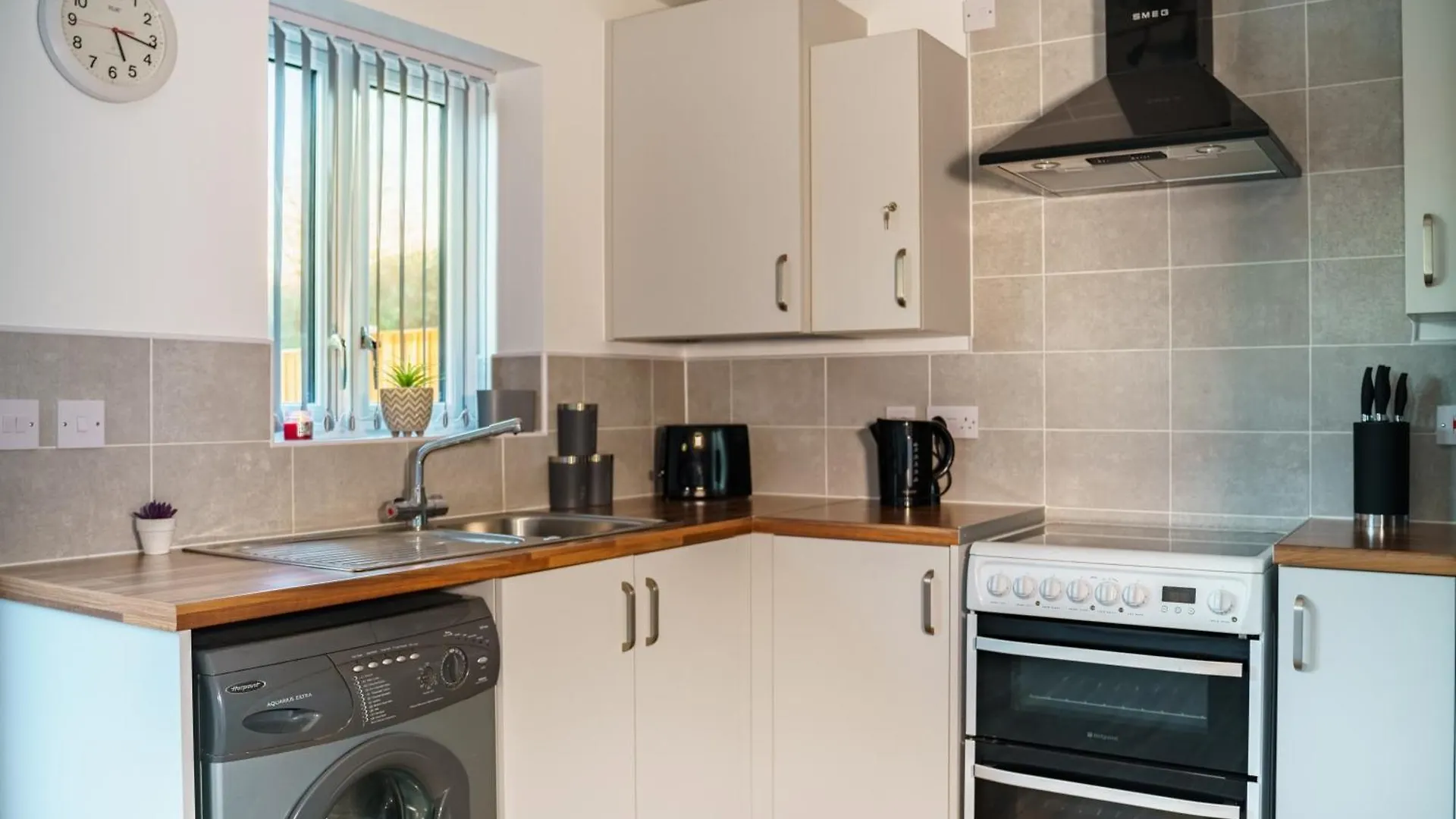Stylish 2-Bedroom Newbuild Home Birmingham Holiday home