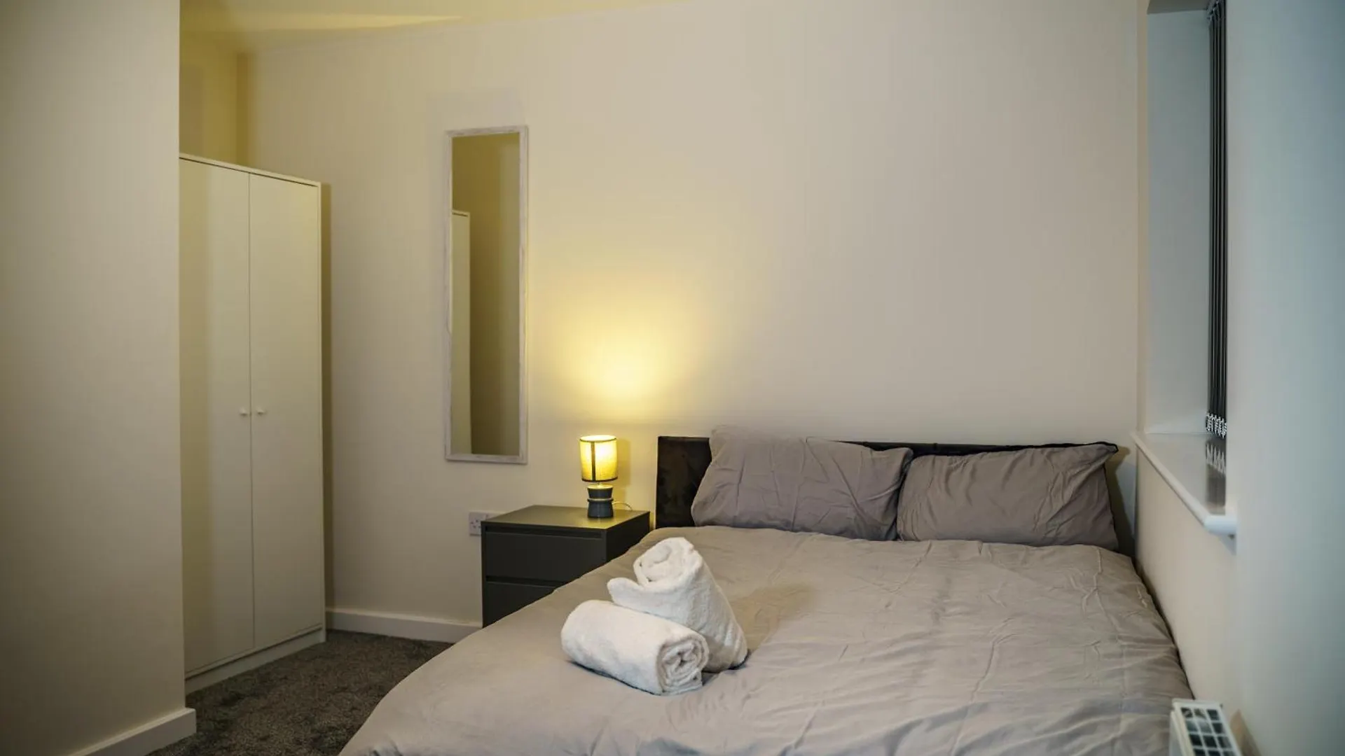 Holiday home Stylish 2-Bedroom Newbuild Home Birmingham United Kingdom
